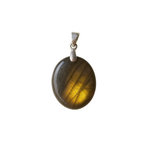 Pingente de Labradorite Oval em Prata 925